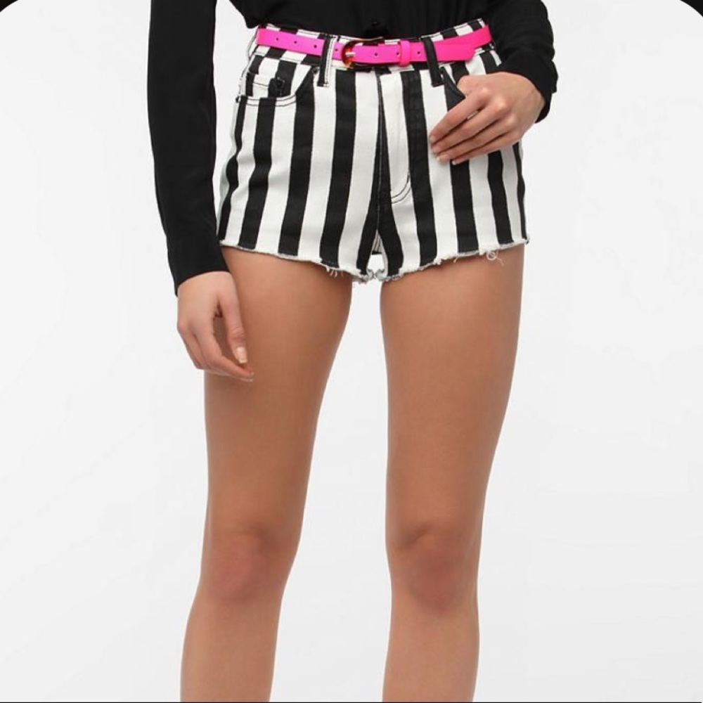 BDG Black & White Striped High Rise Cheeky Denim Shorts Size 31